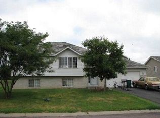 7000 92nd Ave N, Brooklyn Park, MN 55445
