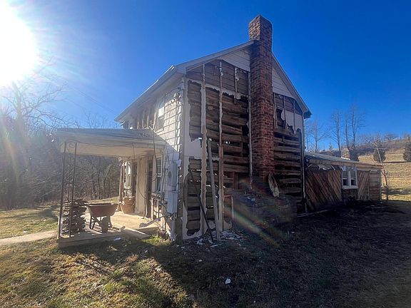 3rd image of 1099 Broadhead School Rd