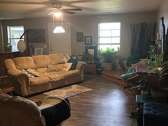 4th image of 3561 Eagle Crest Dr