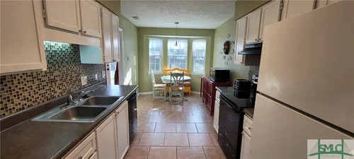 8 Wyckfield Ct Photo 1