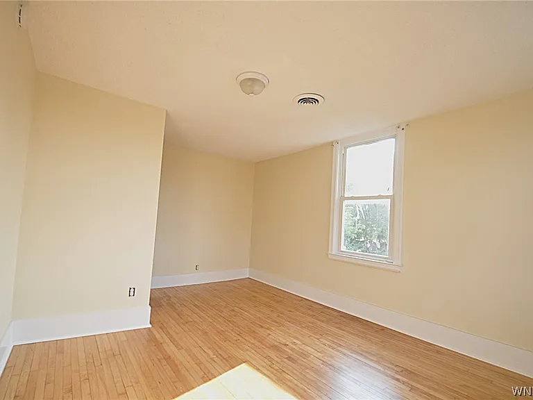 8525 Main St — Photo 19