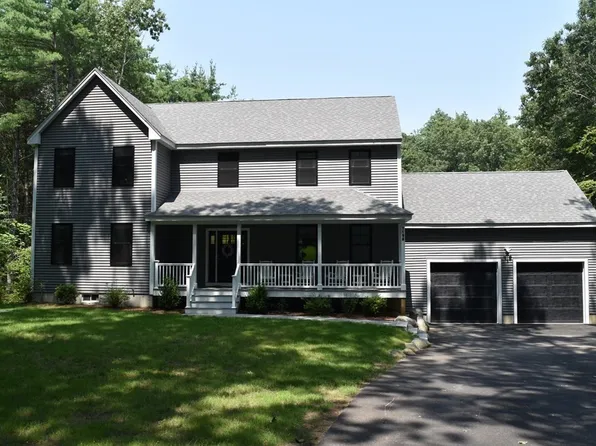 63 Locust St, Salisbury, MA 01952
