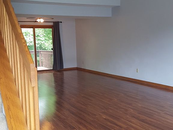 3rd image of 7347 Travertine Trl
