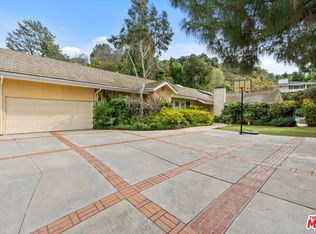 2726 Ellison Dr, Beverly Hills, CA 90210