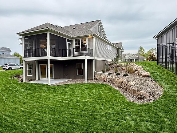 2nd image of 4636 Fable Rd N