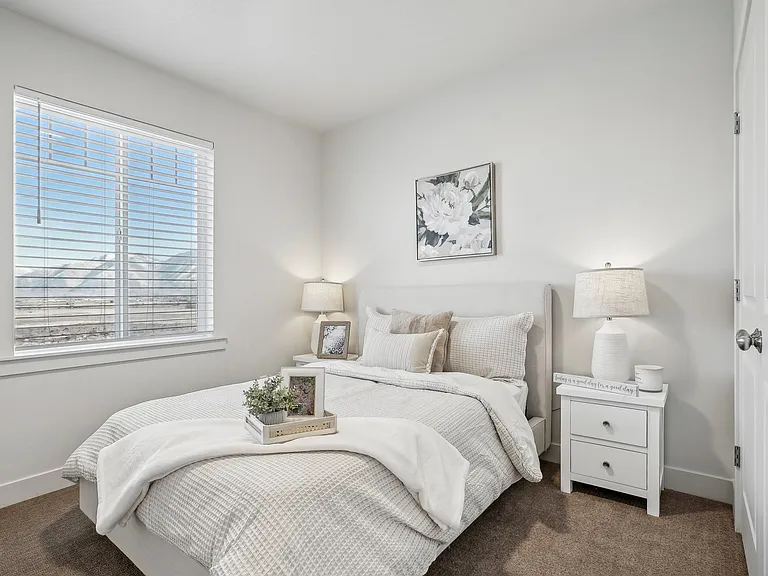Arrowhead Place — Photo 12