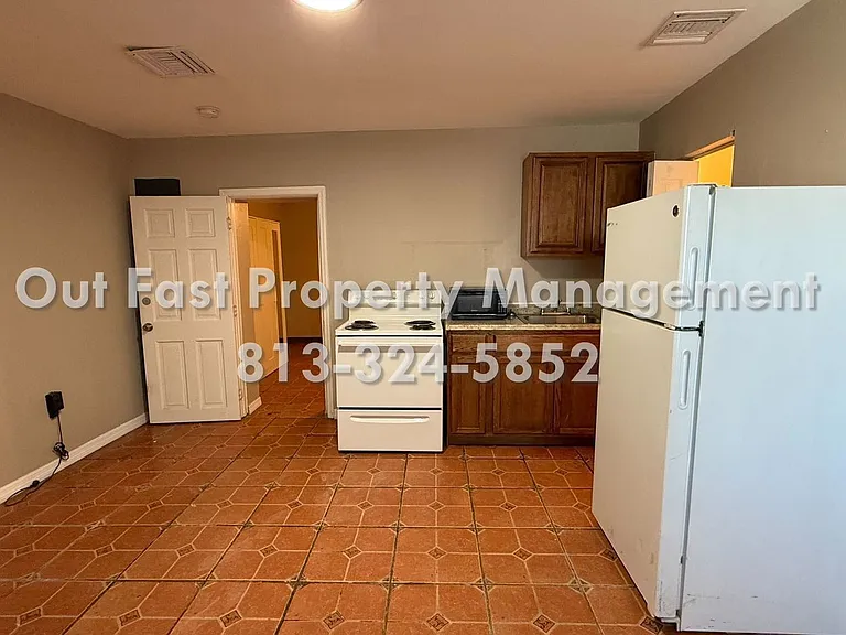 9718 N Nebraska Ave #1 — Photo 9