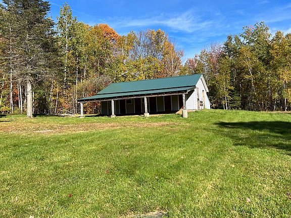 3rd image of 350 Smith Rd
