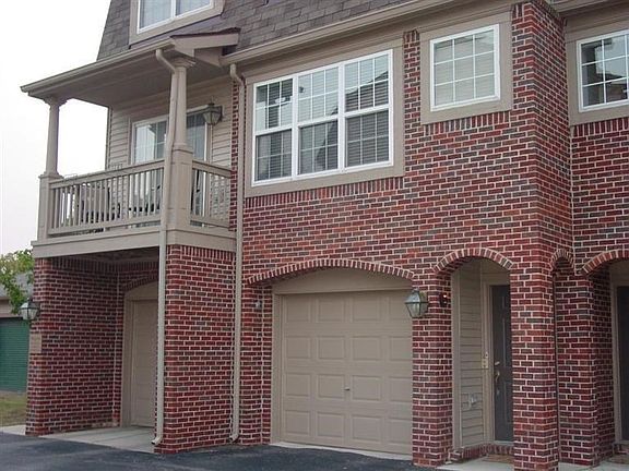 5th image of 2705 Barclay Way