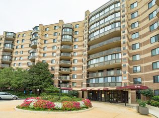 88340 Greensboro Dr #802, McLean, VA 22102