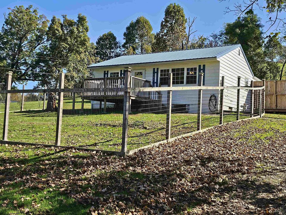 1st image of 185 Powell Rd