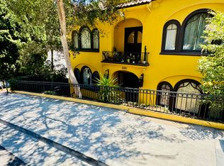 3260 Descanso Dr #4, Los Angeles, CA 90026