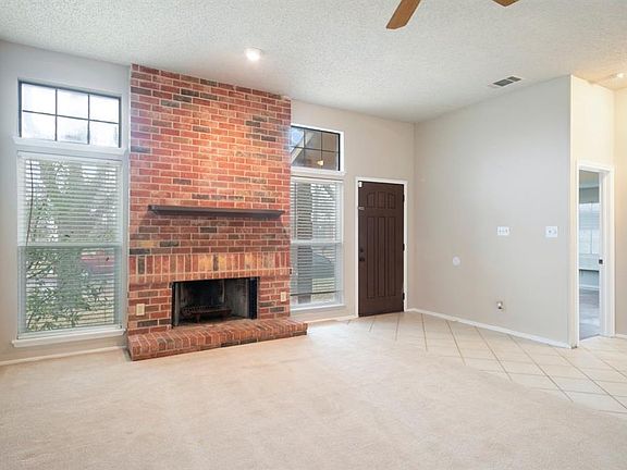 2nd image of 431 Wellington Dr