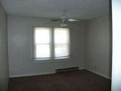 810 large bedroom