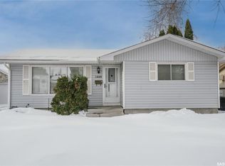 1229 Elevator Rd, Saskatoon, SK S7M3X1