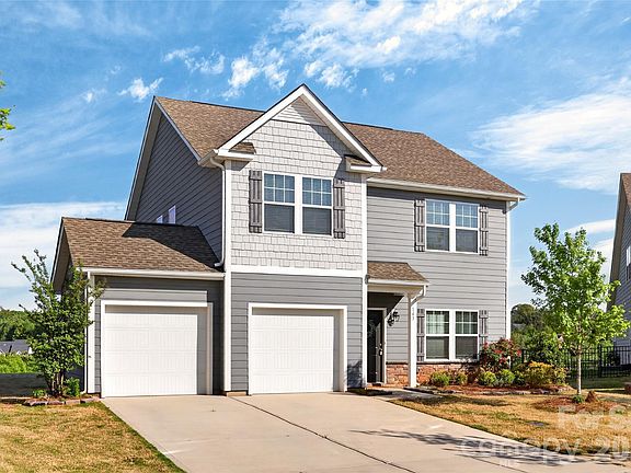 3rd image of 143 Jana Dr #66