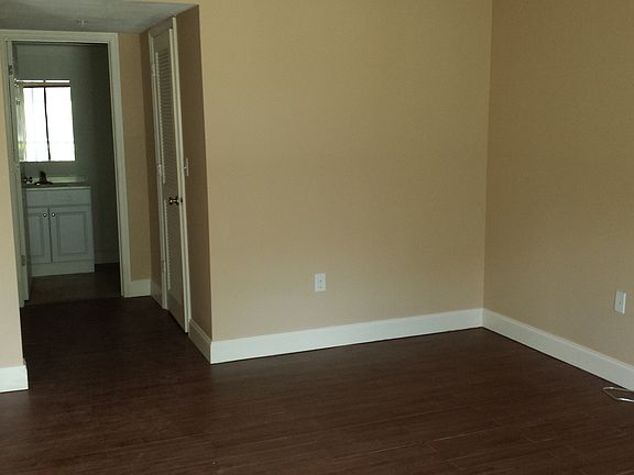 2nd image of 2595 Countryside Blvd #8106
