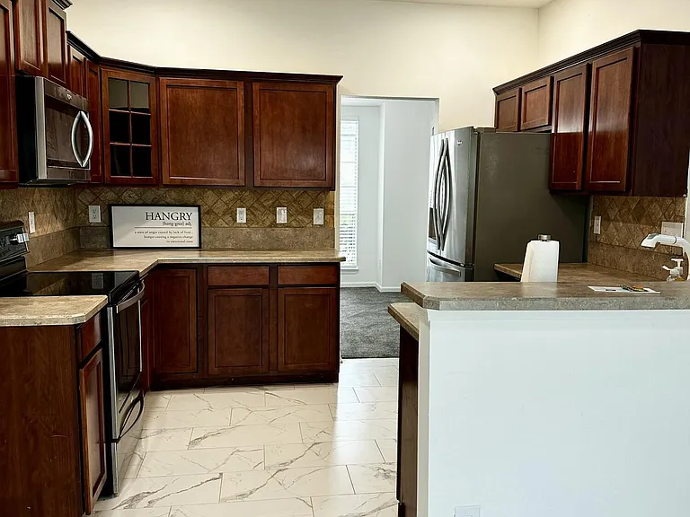 2298 Huckins Ct — Photo 9