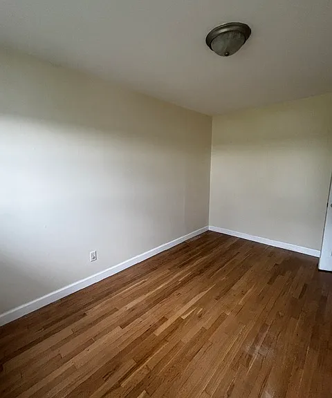 9117 Grand Ave #2 — Photo 11