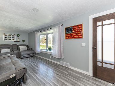 16326 State Rte #84, East Moline, IL 61244 | Zillow