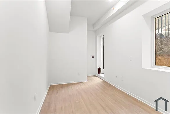 245 N 12th St #2 — Photo 11