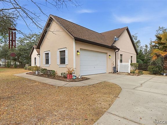 4th image of 2450 W Tall Oaks Dr