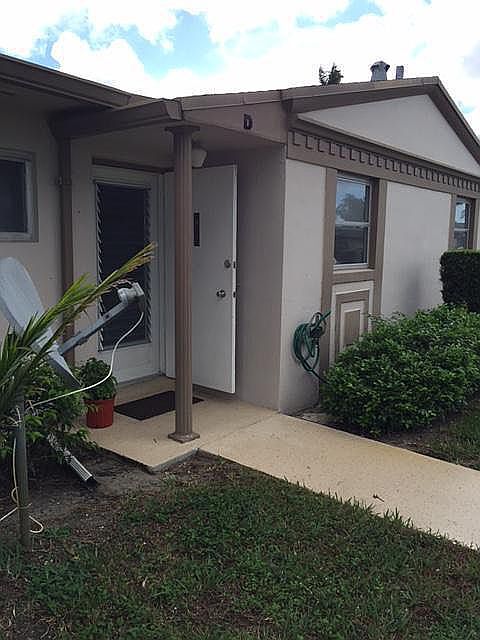 1st image of 2853 Crosley Dr W APT D