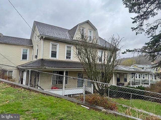 1st image of 532-534 S Market St