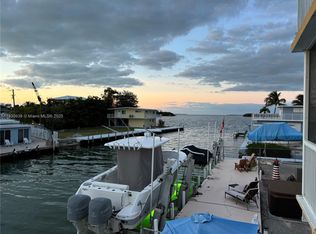 235 Ann Bonny Dr, Key Largo, FL 33037