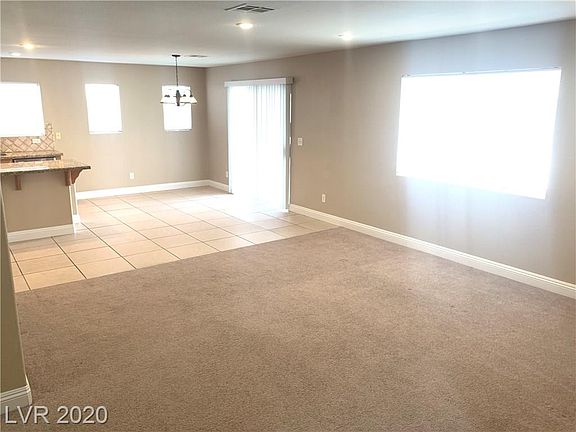 5th image of 630 Blossom Berry Ct