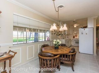 10735 N Minnewawa Ave, Clovis, CA 93619