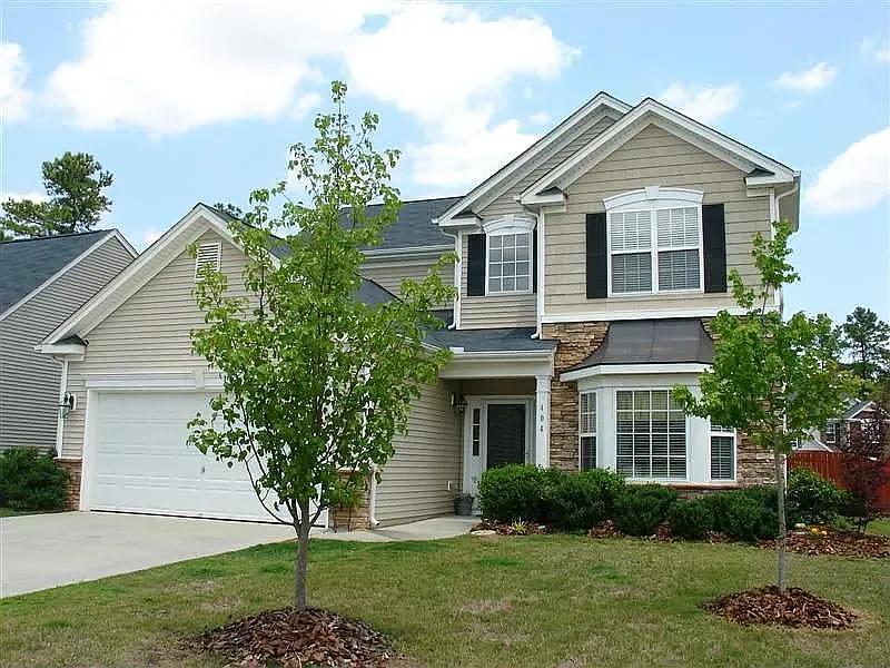 404 Treybrooke Dr