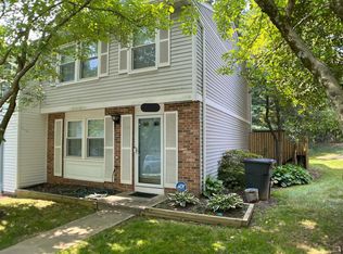 1567 Bennington Woods Ct, Reston, VA 20194