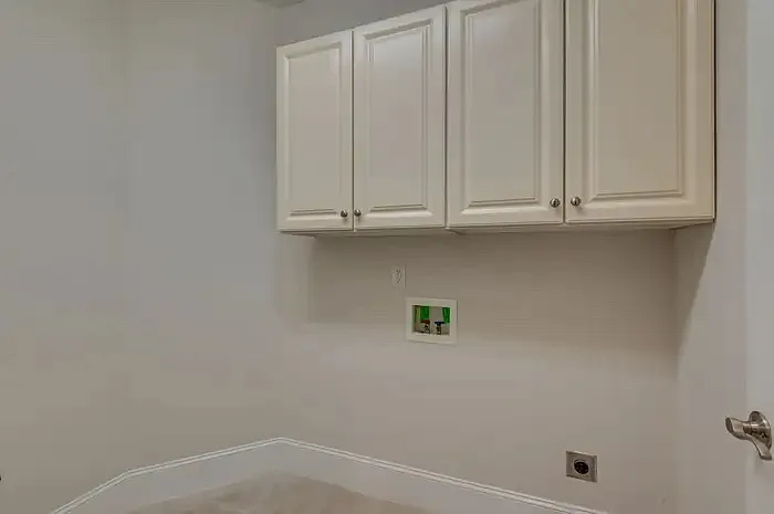 101 Tiffany Ct — Photo 19