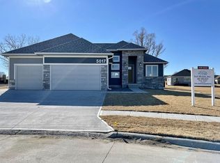 5017 Meadow Ridge Pl, Columbus, NE 68601