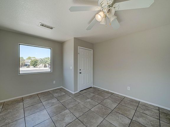 4th image of 3037 N 83rd Ln