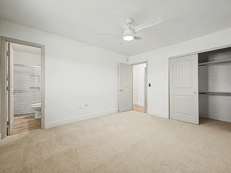 8129 E Oak St — Photo 14