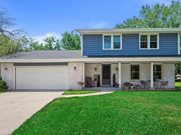 171 Westminster SQUARE, Racine, WI 53402