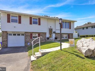 2144 Mayo Dr, Reading, PA 19601