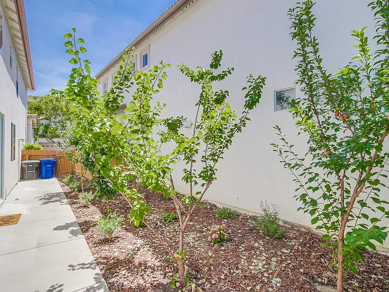 11905 Westview Pkwy — Photo 46