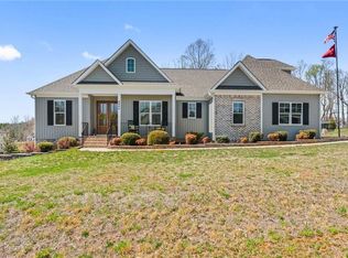 8844 Belews Ridge Rd, Stokesdale, NC 27357