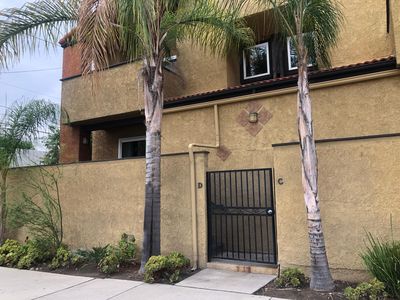 200 W Lime Ave APT D, Monrovia, CA, 91016