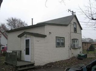 396 Price Ave, Calumet City, IL 60409