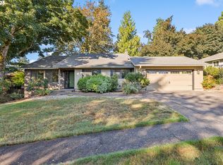 2583 Pimlico Dr, West Linn, OR 97068