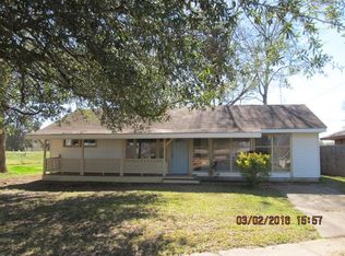 4 Cadet St, Vidalia, LA 71373