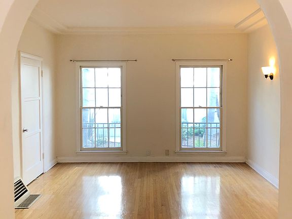 5th image of 1805 N New Hampshire Ave APT 1