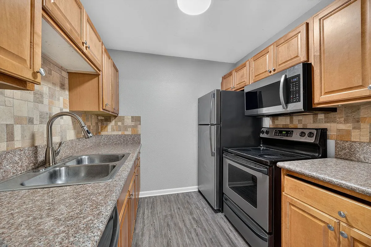 Building Photo - 1350 N Escondido Blvd N #20