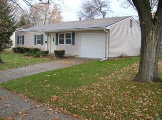 1969 Renfrew Dr, South Bend, IN