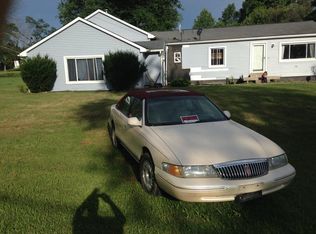 2363 State Route 170, East Palestine, OH 44413
