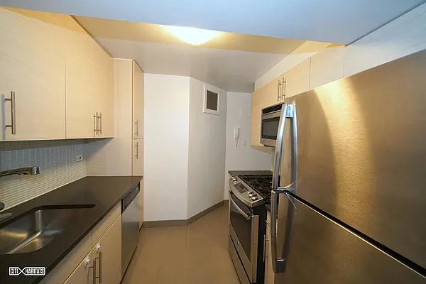 Rented by Citi Habitats | media 14